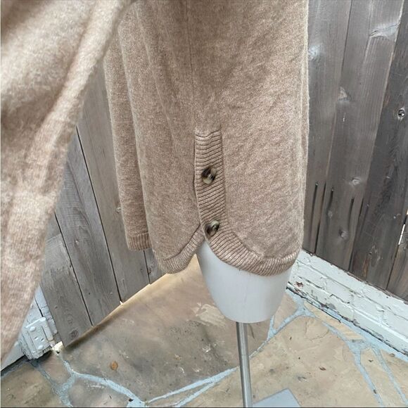 Madewell Women's Crestland Side-Button Turtleneck Tunic Sweater size Medium - Picture 4 of 6